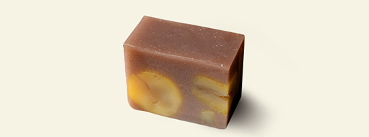 季節の生菓子イメージ　栗蒸し羊羹